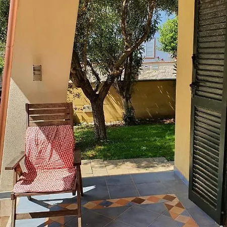 Villino Moderno Con Giardino A 90 Metri Dal Mare * Anzio