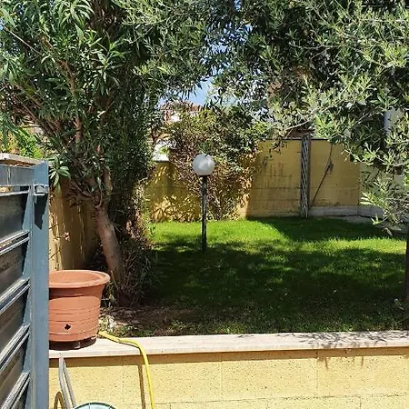 Villino Moderno Con Giardino A 90 Metri Dal Mare Anzio