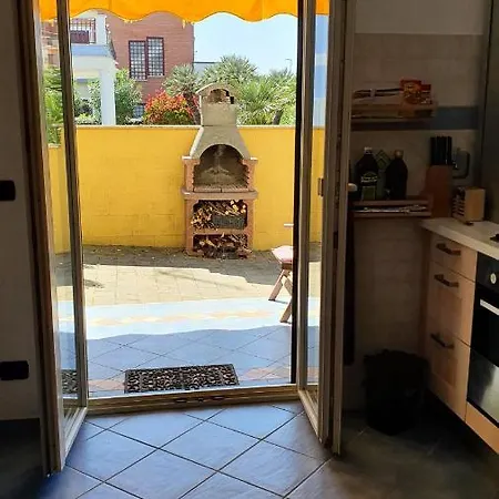 Villino Moderno Con Giardino A 90 Metri Dal Mare Villa *