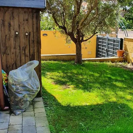 Villino Moderno Con Giardino A 90 Metri Dal Mare Villa Anzio
