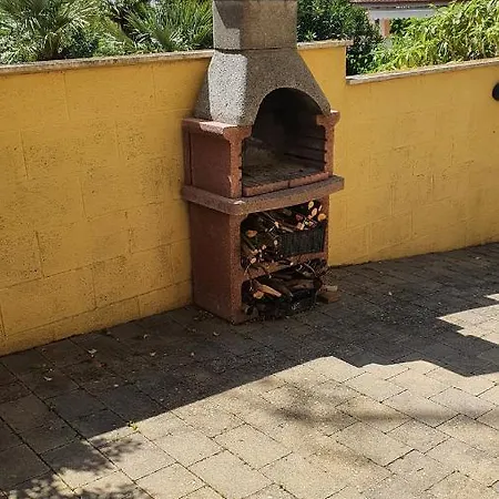 Villino Moderno Con Giardino A 90 Metri Dal Mare Villa Anzio